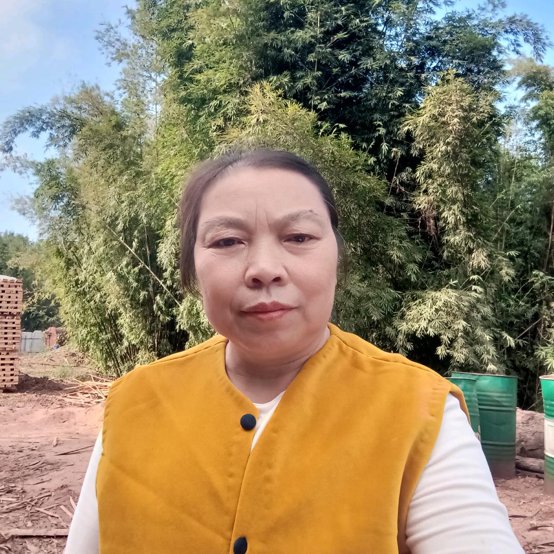 李正容（每天晚上8:30开播）