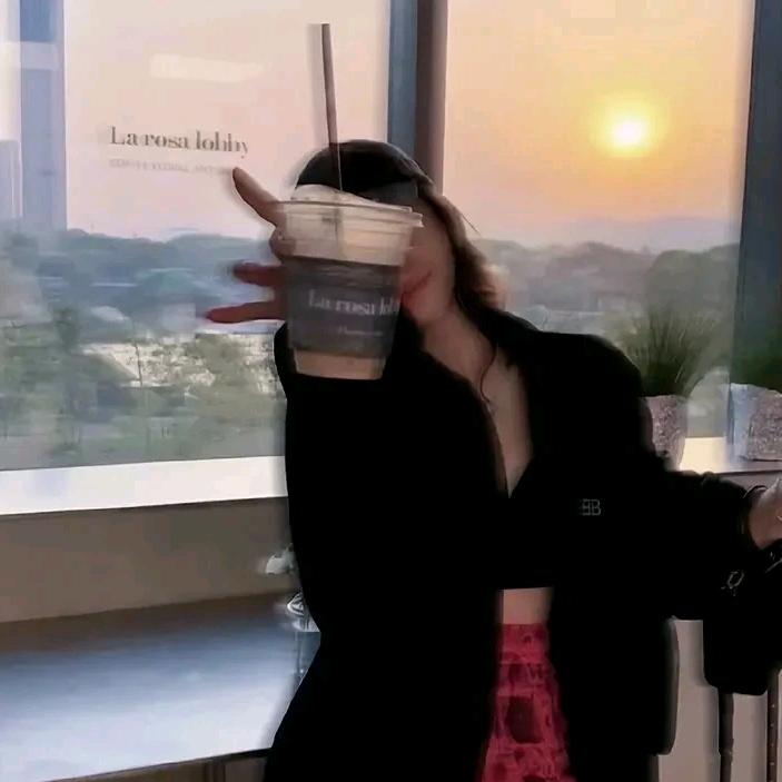 🥤.