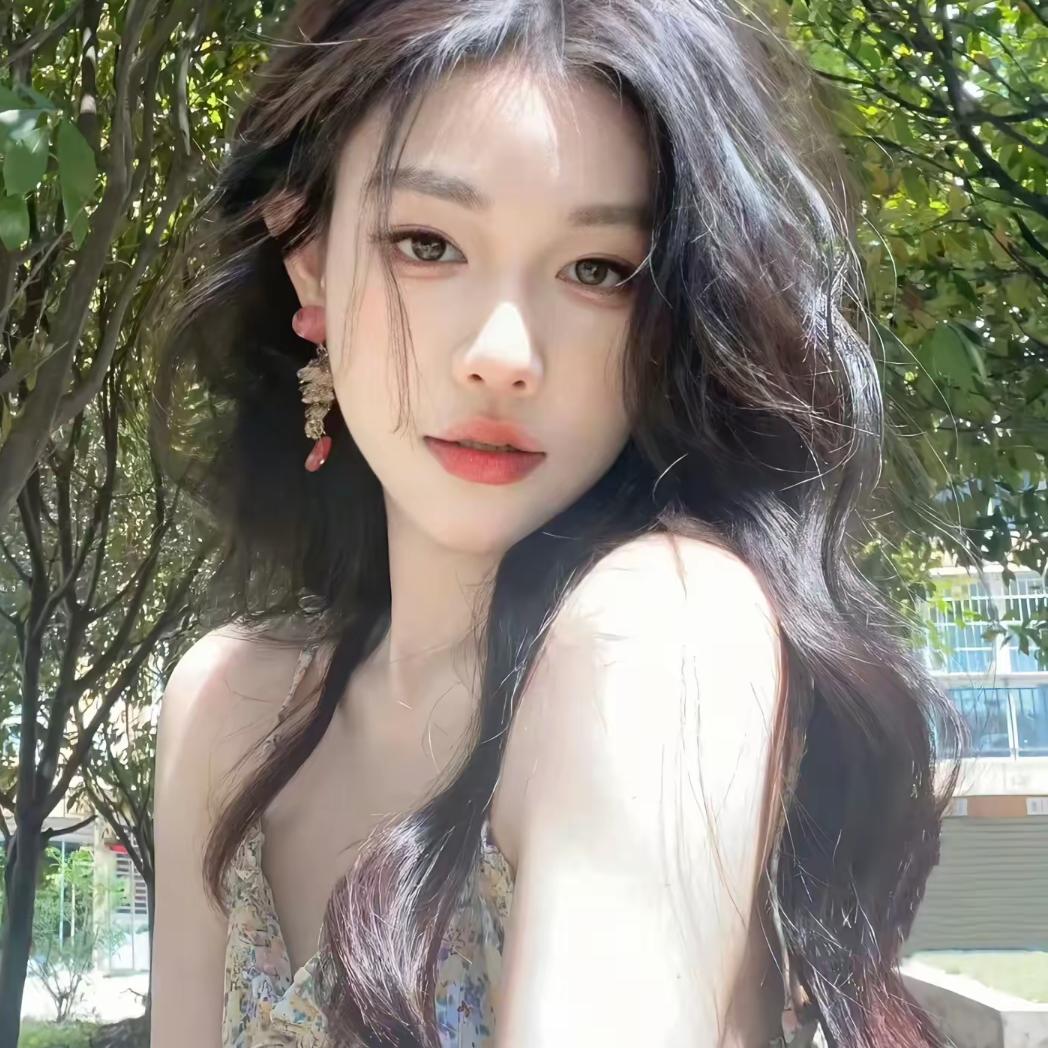 美铝假笑