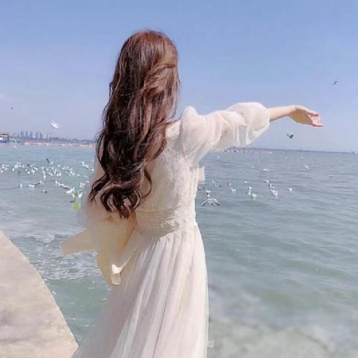 小秀穿搭