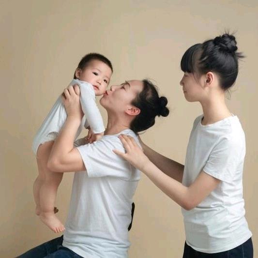 妈咪宝贝