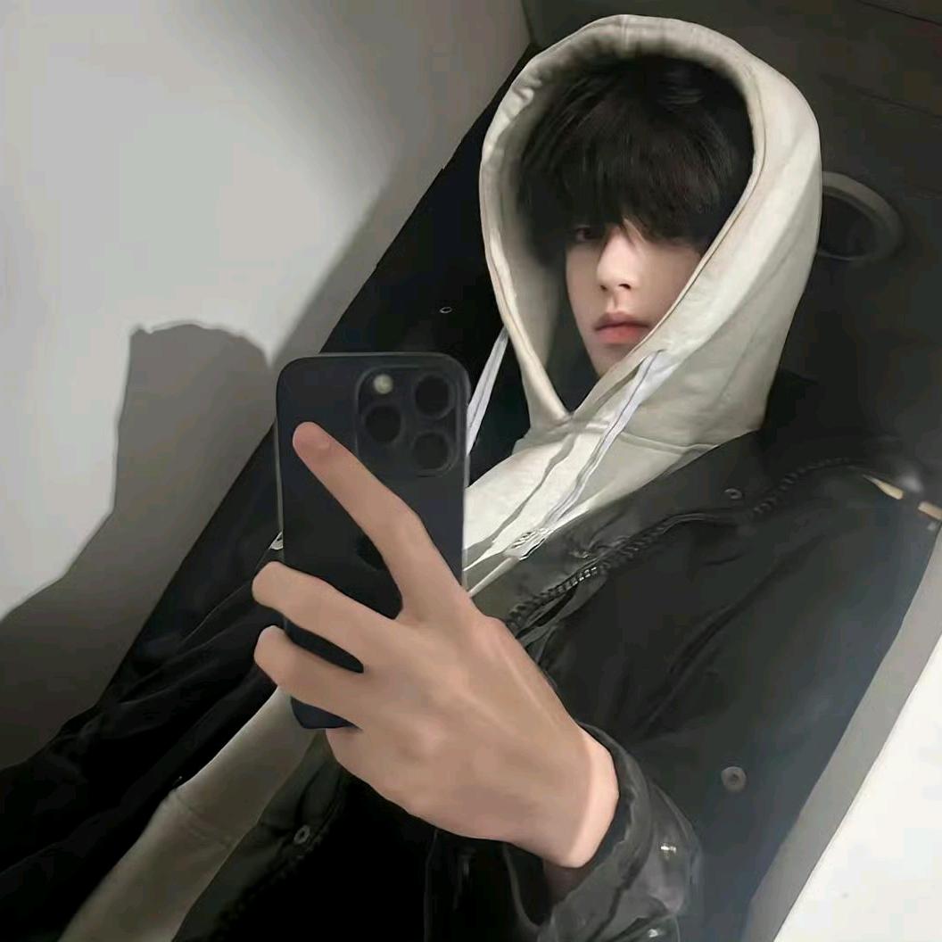 万年狐妖李黑
