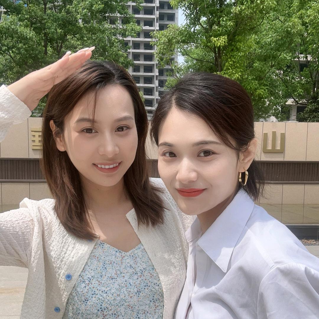 山水云庭姐妹花