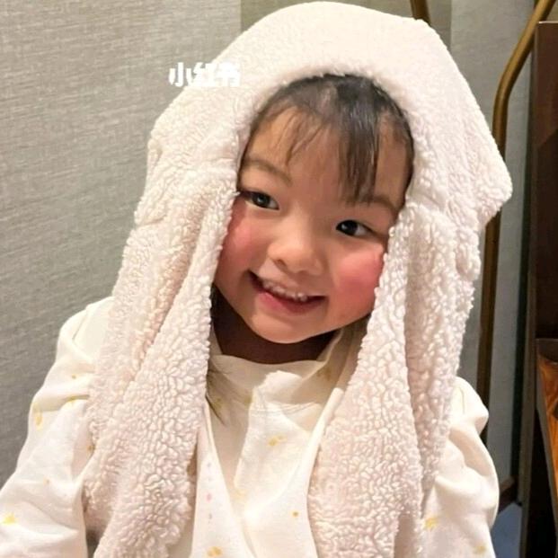 甜爸家的神兽饿了～