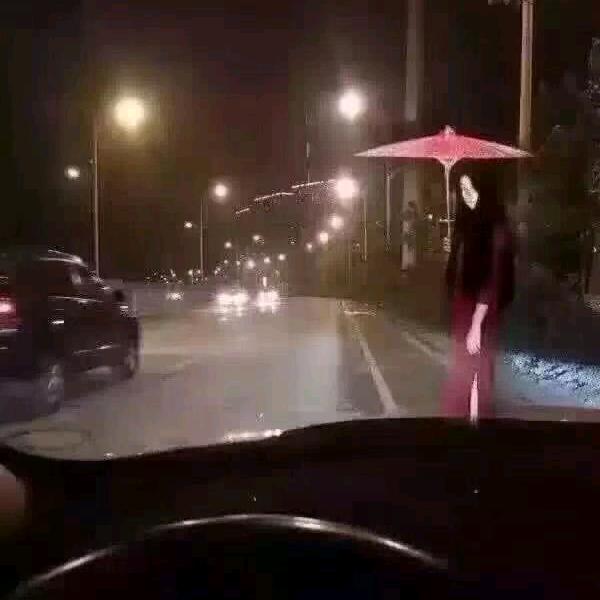 可乐加冰流水无情