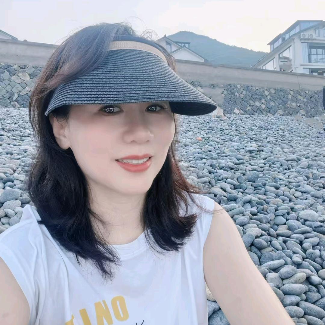 南钢大哥大服饰