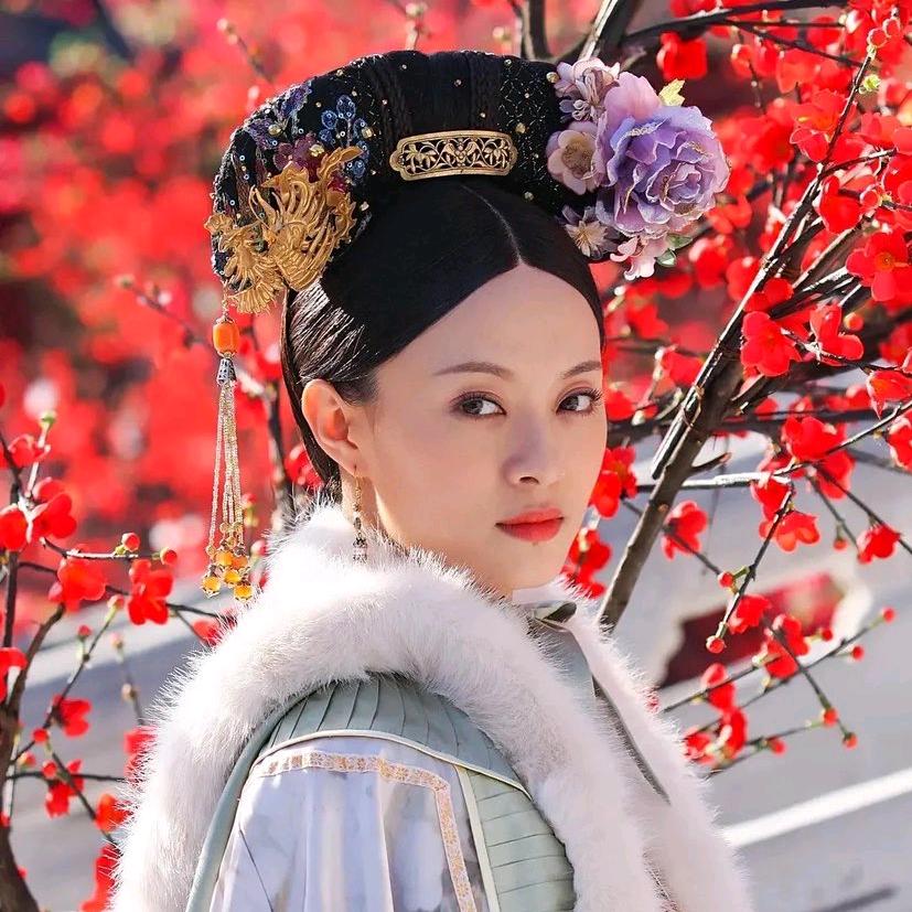 荣哥听剧