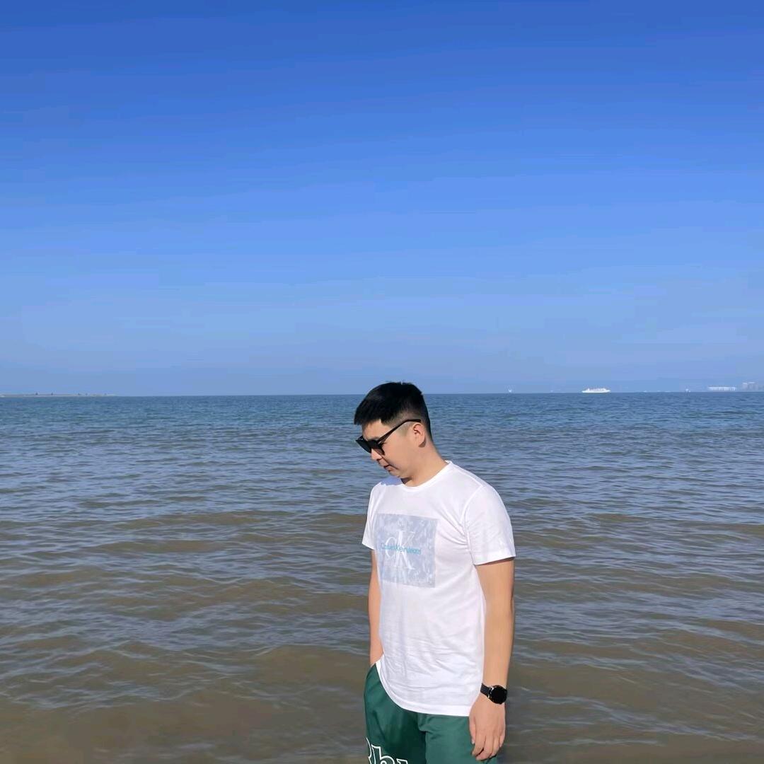 悦浪游泳培训黄教练