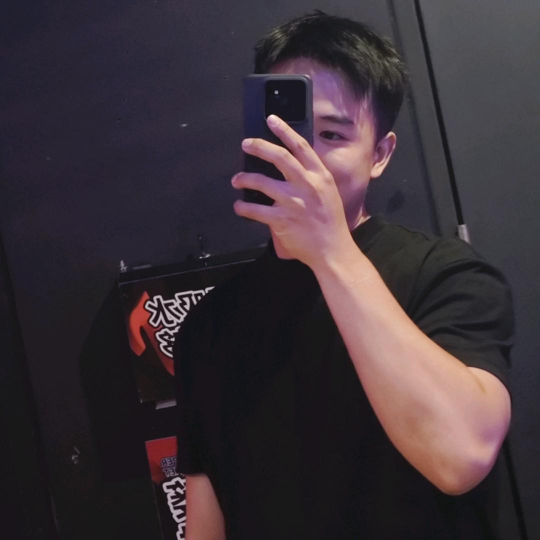 👥