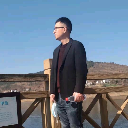 顺其自然，努力赚钱！