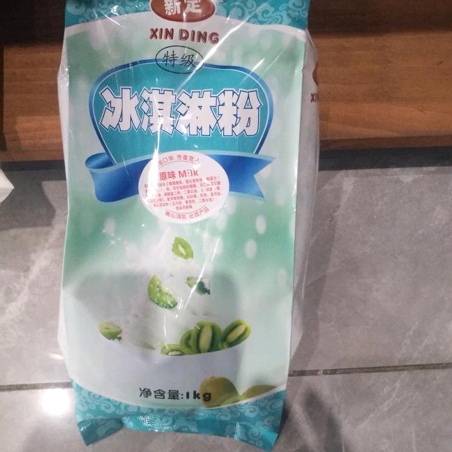 毛曾曾