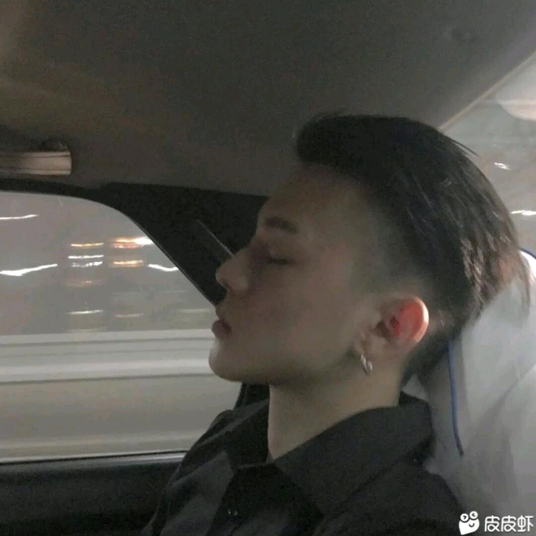 Vans如意。