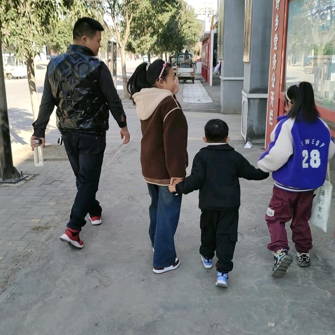 只要一家人在一起就安好