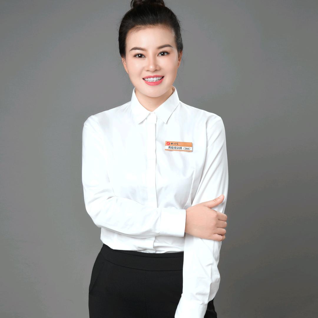 鹤祥宫--佛山南海万达店--兰兰店长