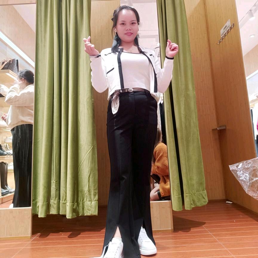 冯家二姐，小丽