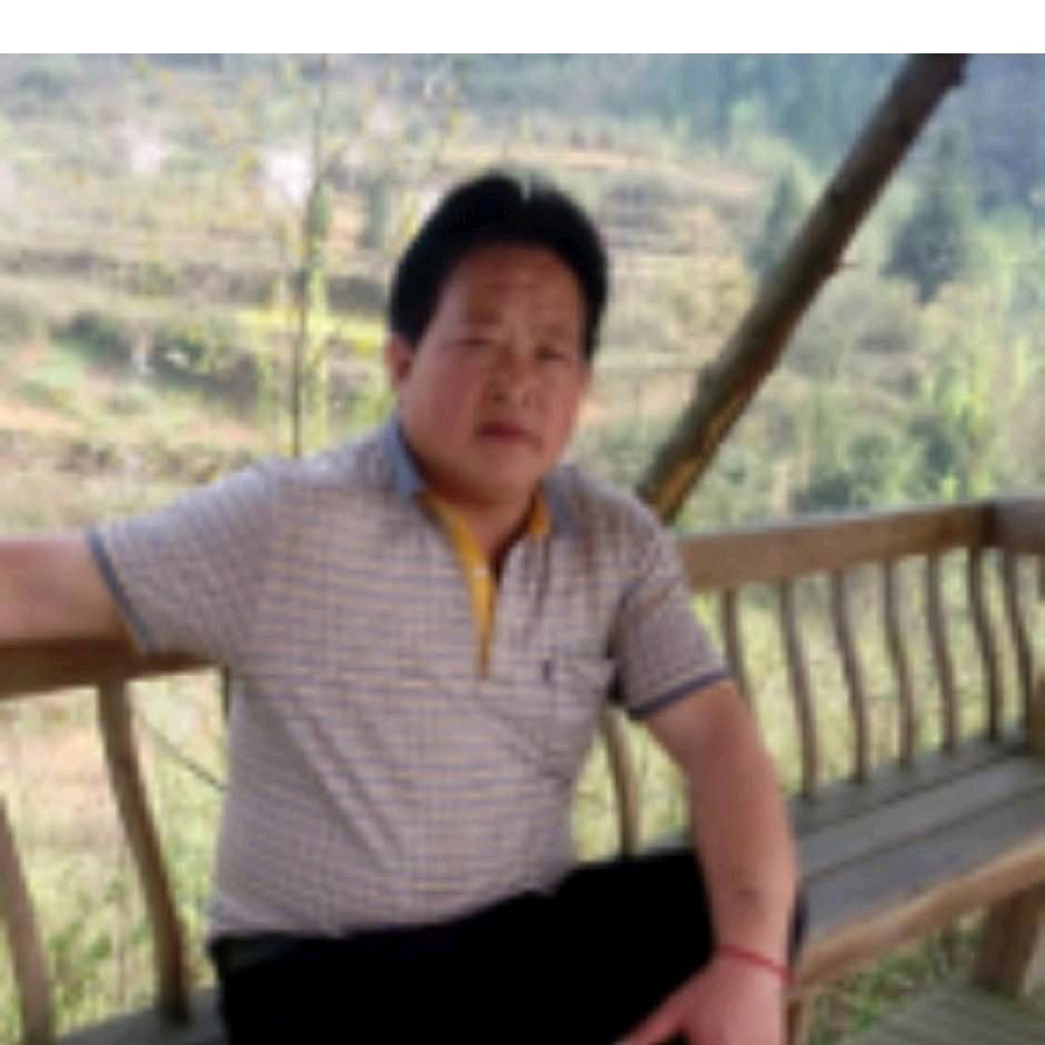 詹俊