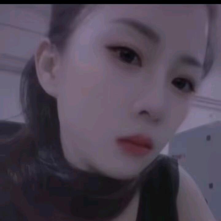 清晨( •̥́ ˍ •̀ू )