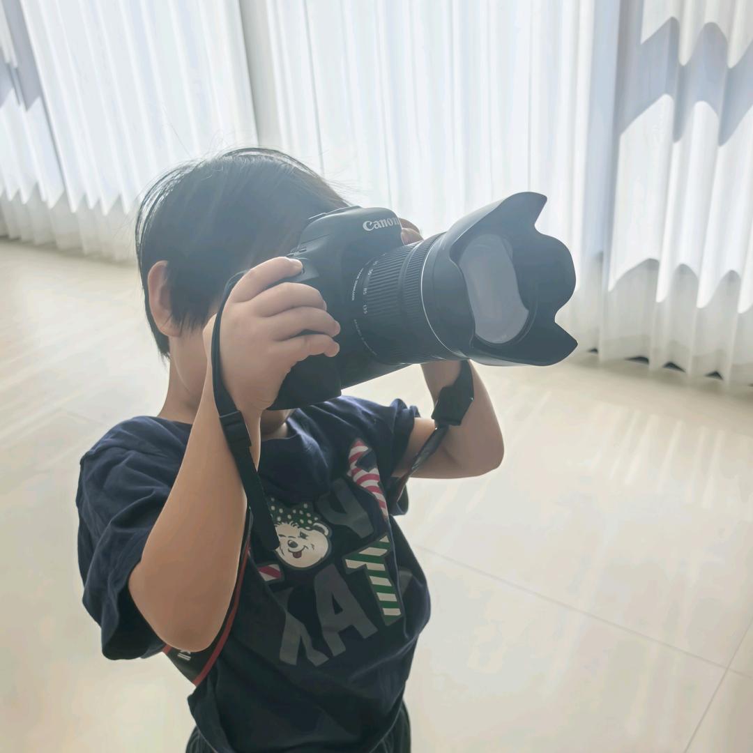 特能拉Vlog