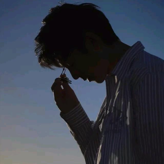 白的不明显
