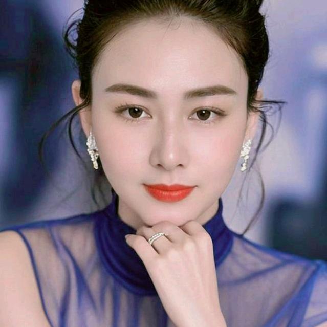 虎牙姐爱唱歌🌹🌹🌹