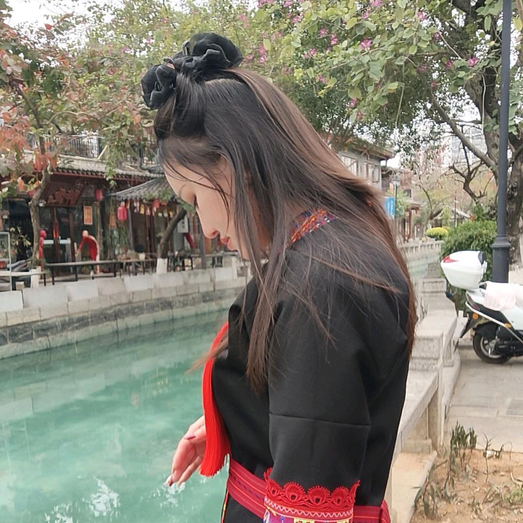 @习惯🐍有你੯‧̀͡₎᭄ྀ