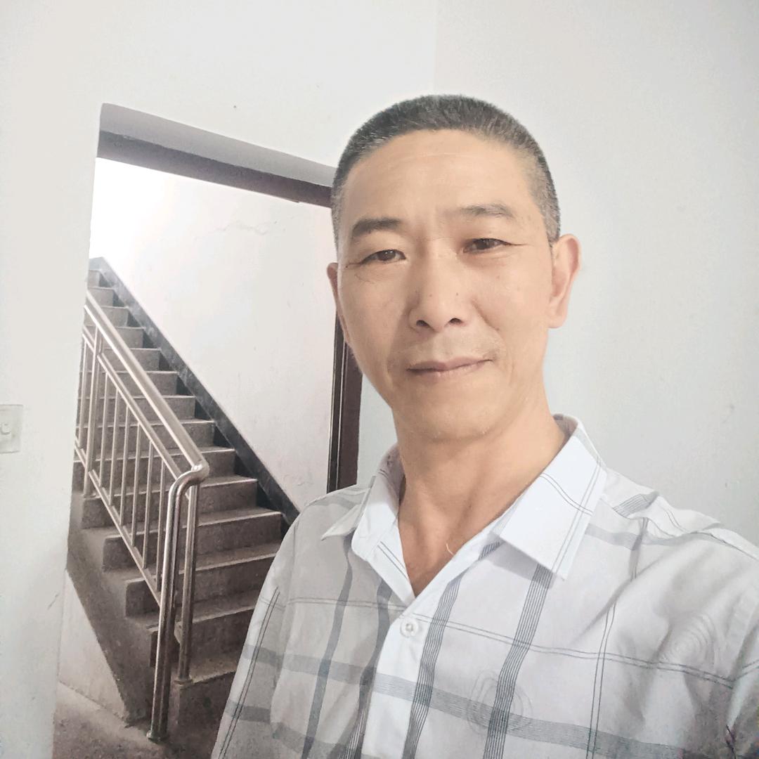 东方广场转盘农业银行门口烧烤摊