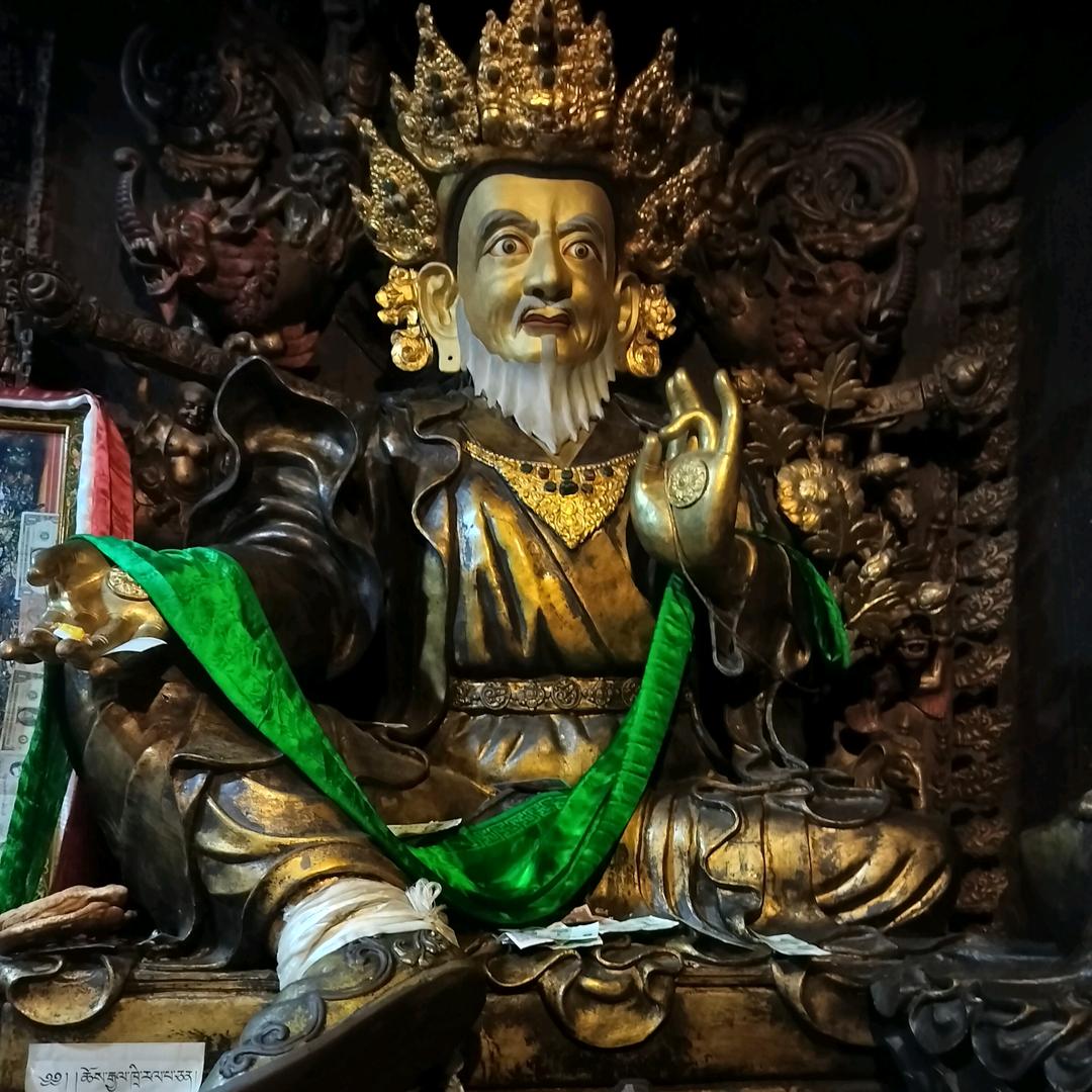 བྱེ་རླུང་།