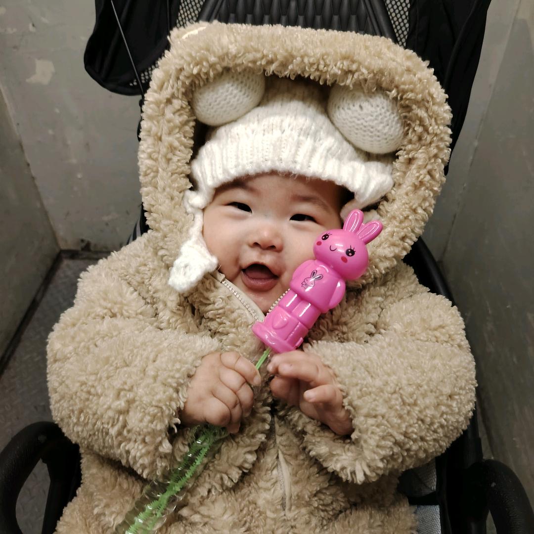 天津塘沽装饰材料：门，地板，橱柜，灯具等