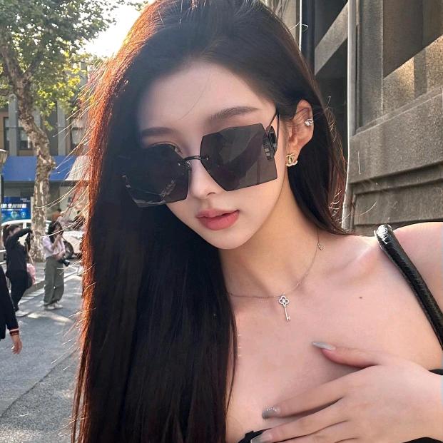 许倩倩Leena