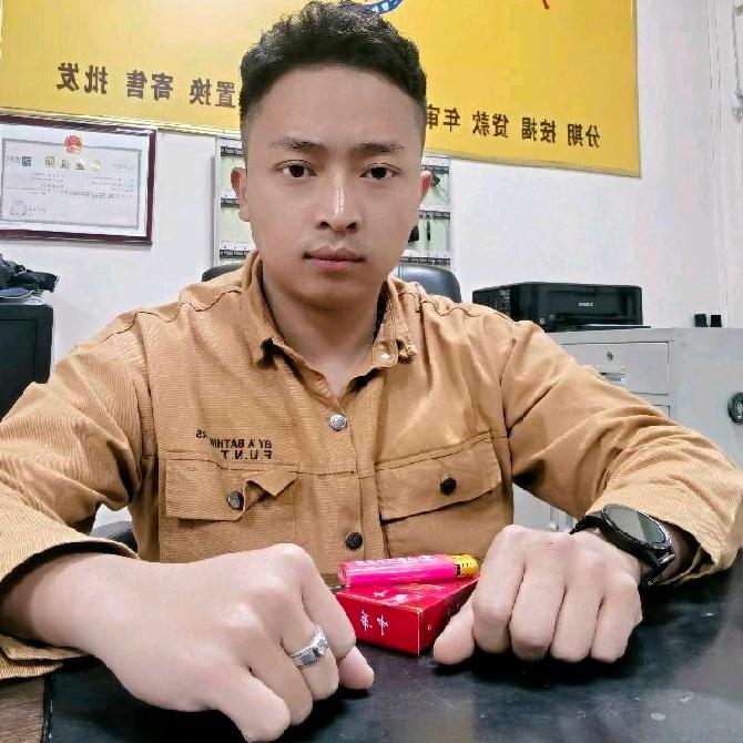 小黑豆-普宁流沙粤顺二手车