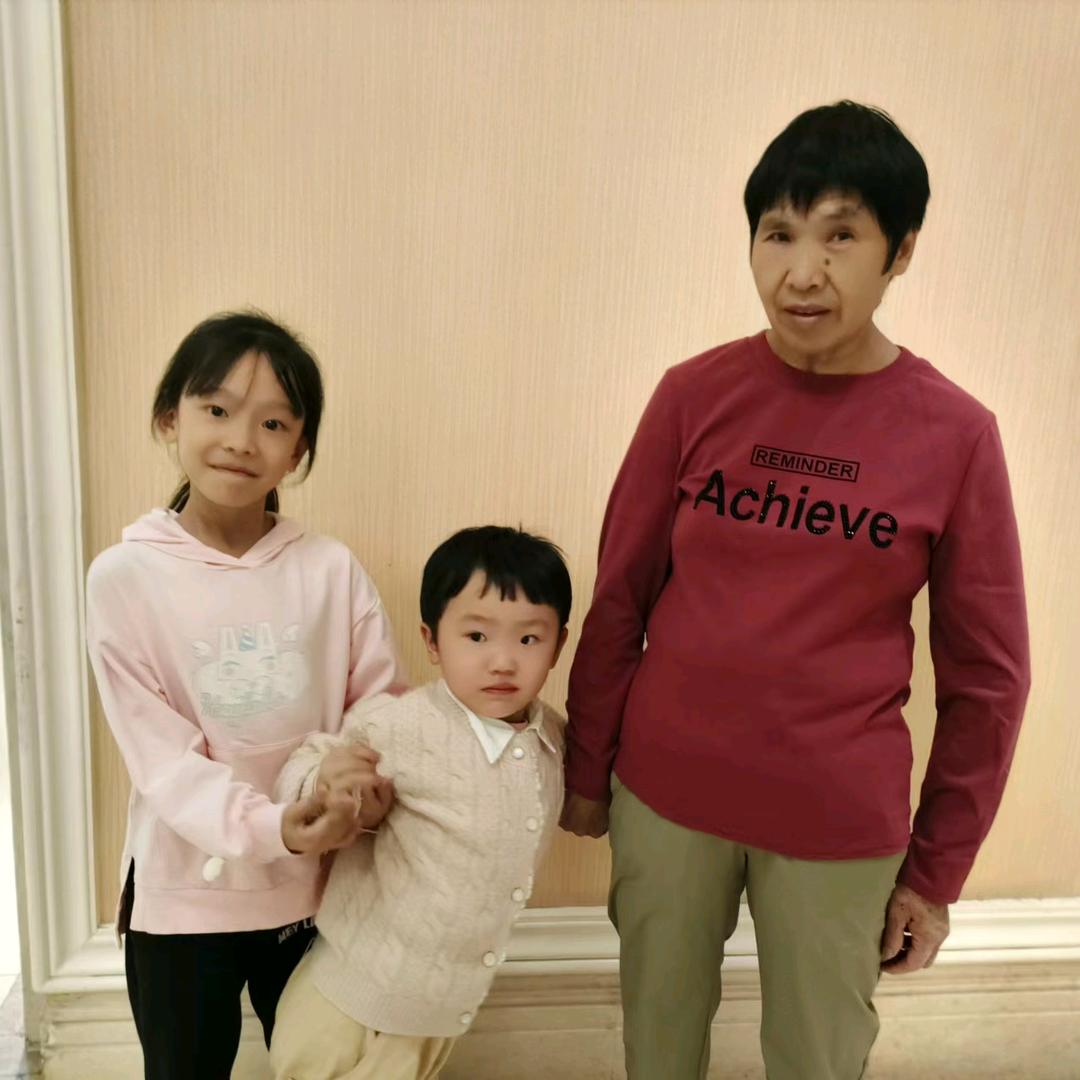 静渝和昱琳生活日记