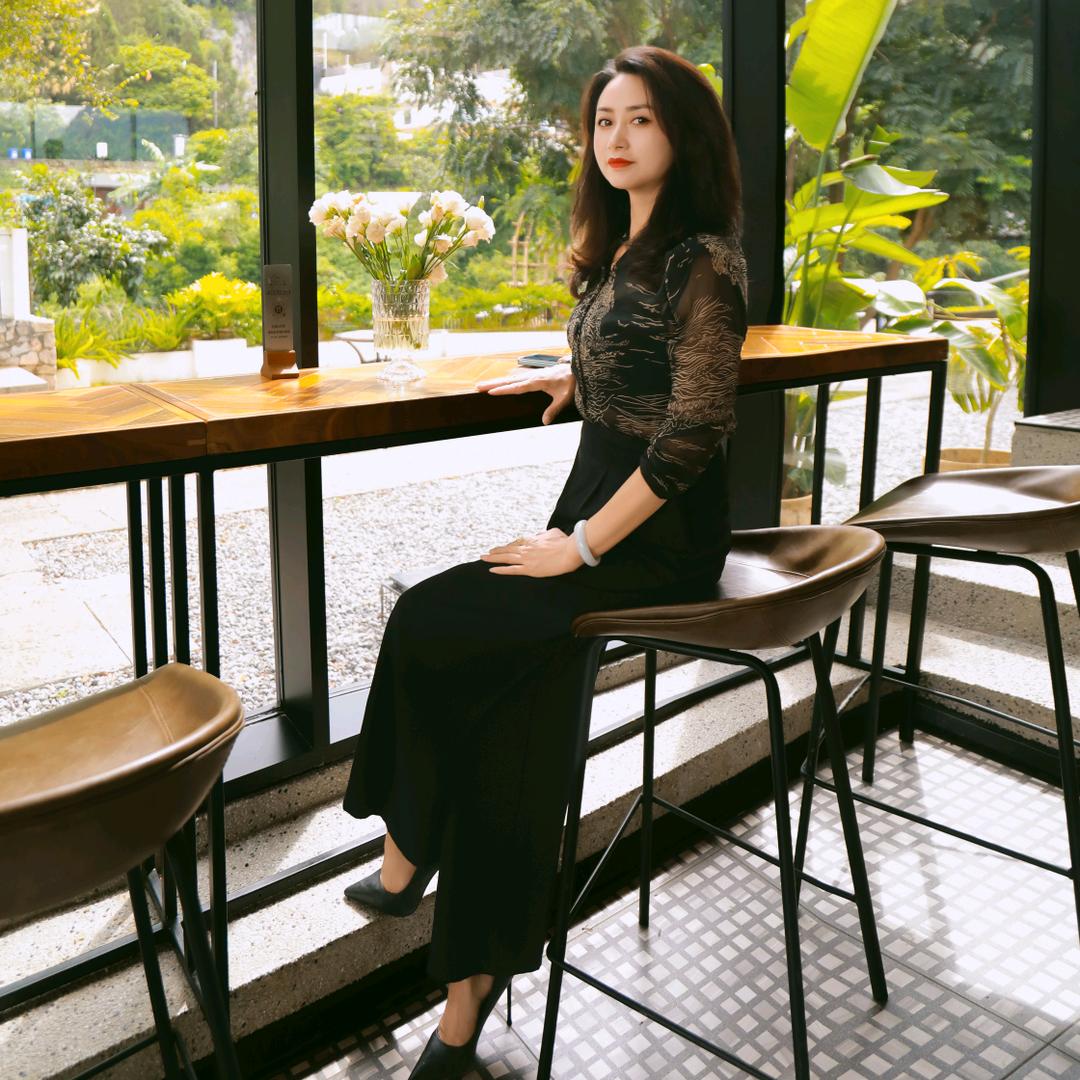 敏儿🌸啡美人轻脂