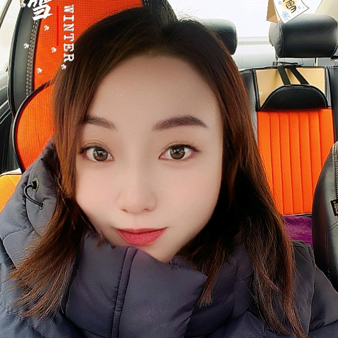 心照不萱