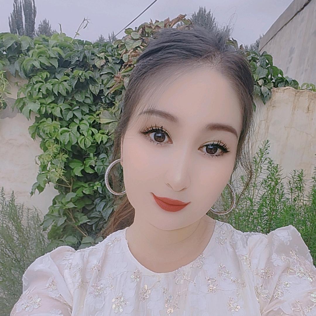 月亮小姐姐Aynur 🌞