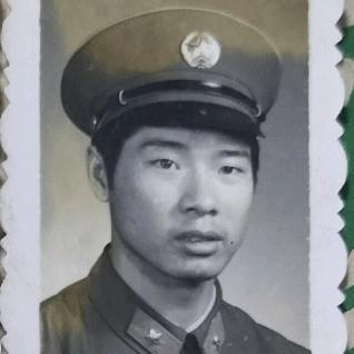 黄长兴