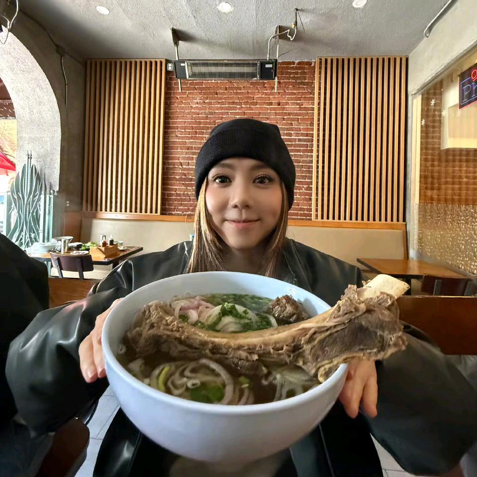 忐子大王（见过两次邓紫棋版