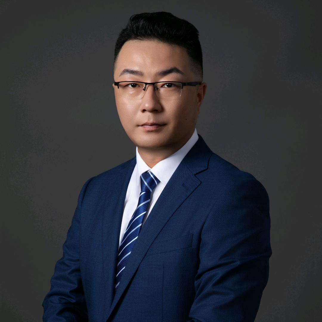 主持人 满意