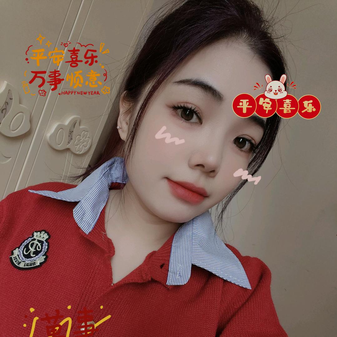 青青🌸头像