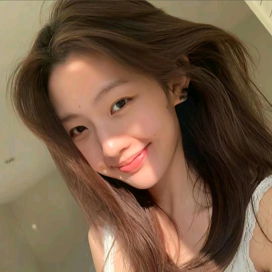 芽芽鸭儿.
