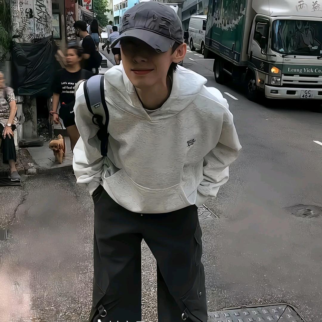 坤彦希