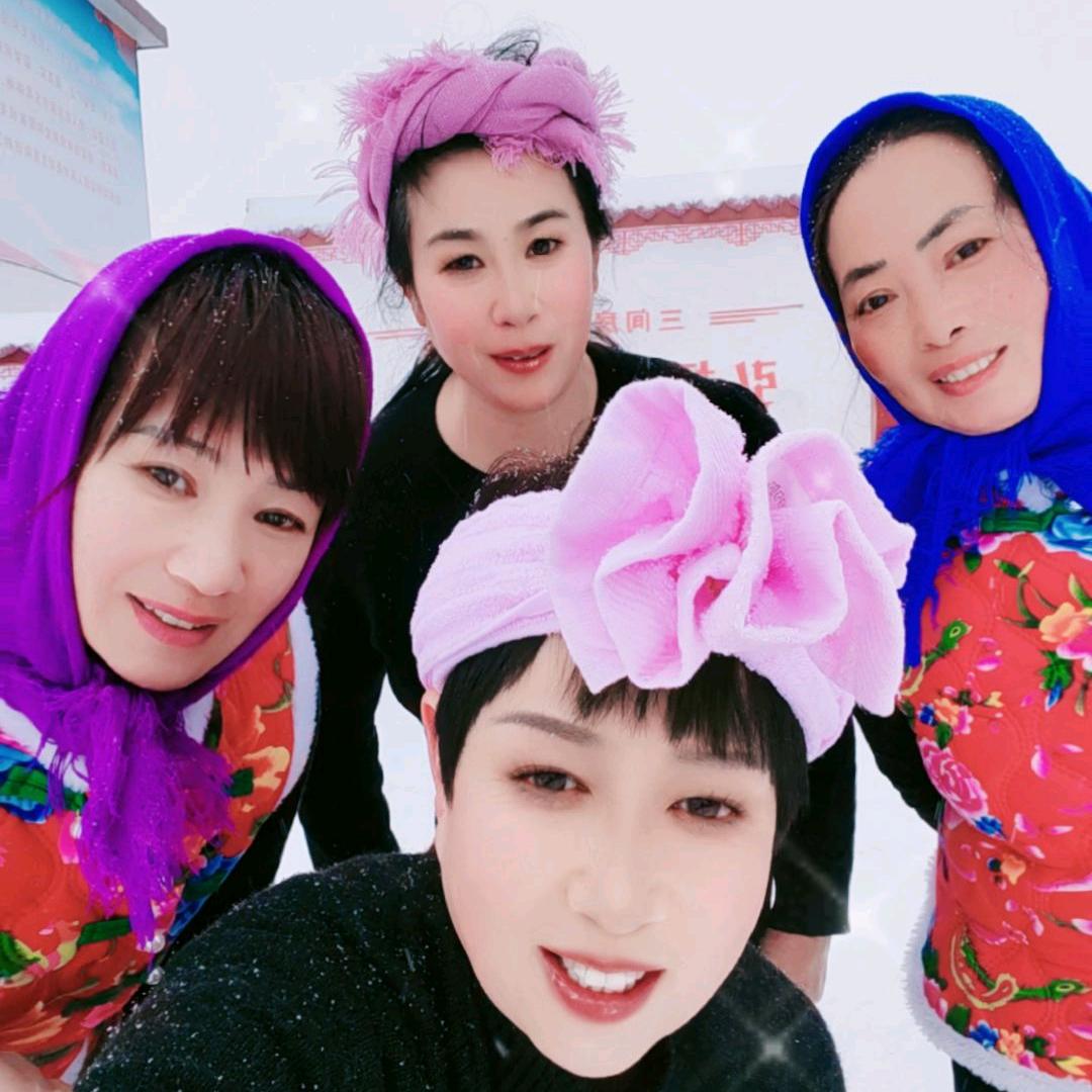 爱跳舞的村支书