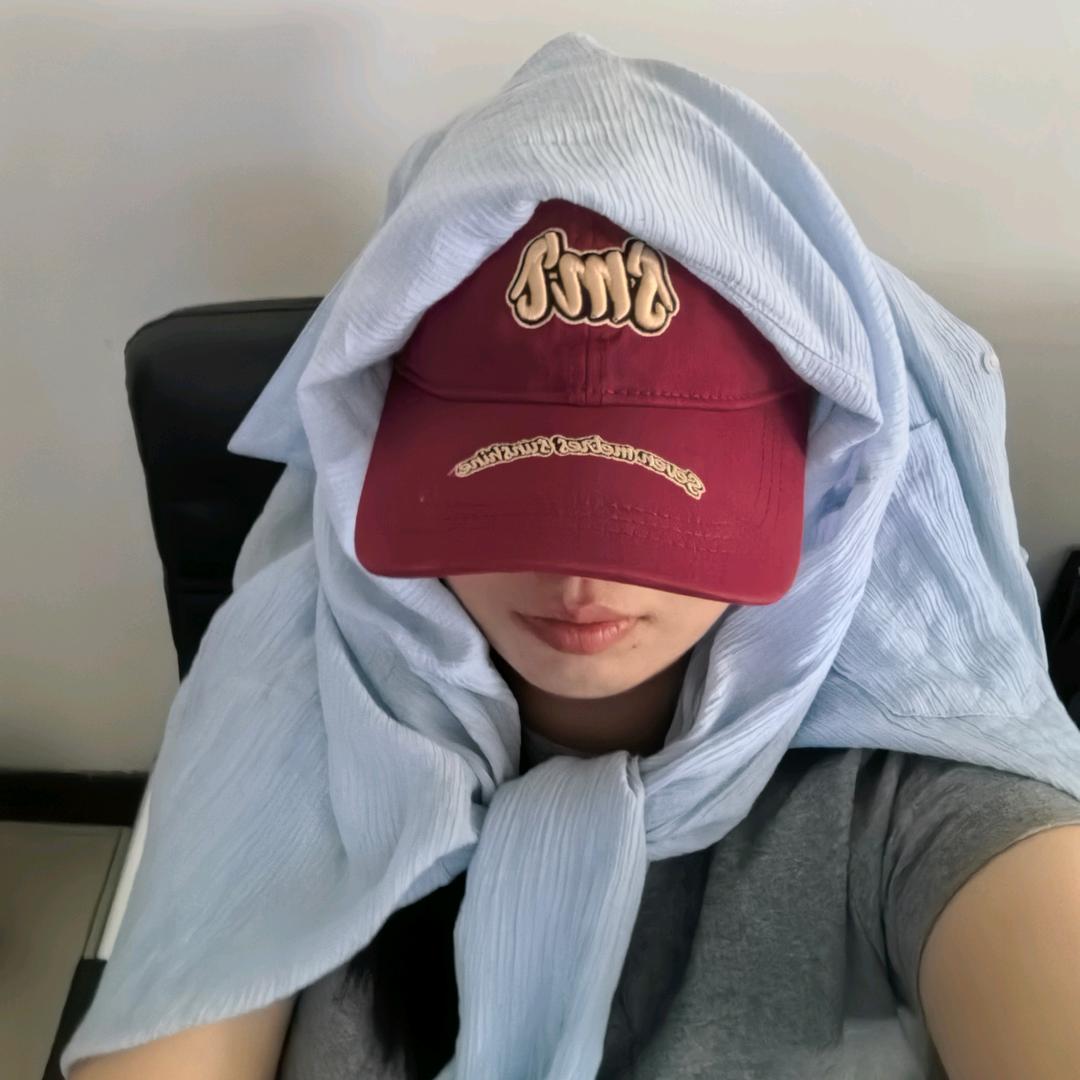 睛咔逮仨（👀好使到咔一下就能逮到仨）