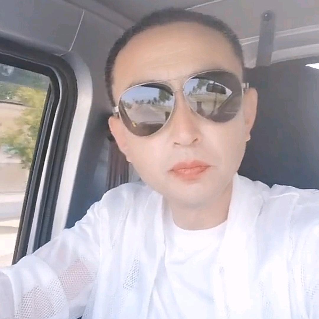 水果搬运工（水果经纪人)