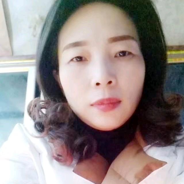 何自信