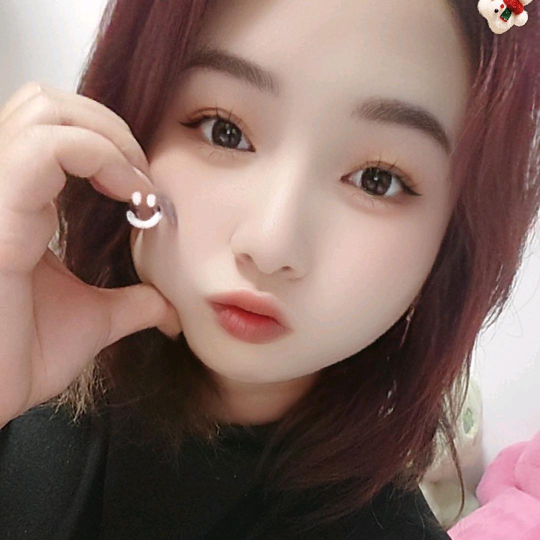 玫瑰藏于盛夏