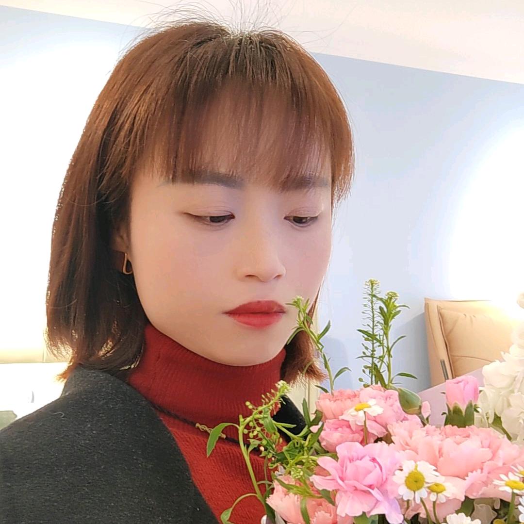 芳芳🌹