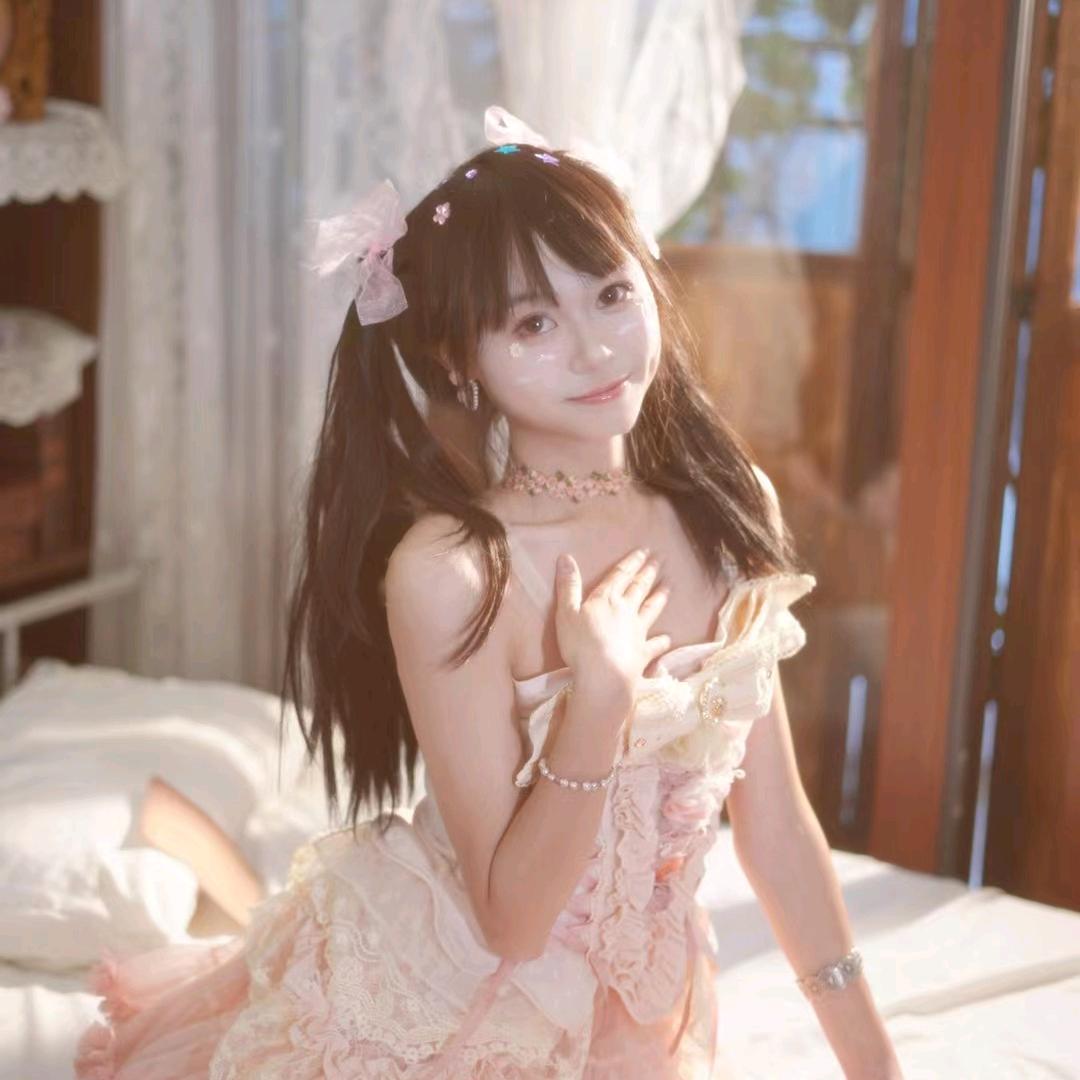 粉兔兔奇遇记