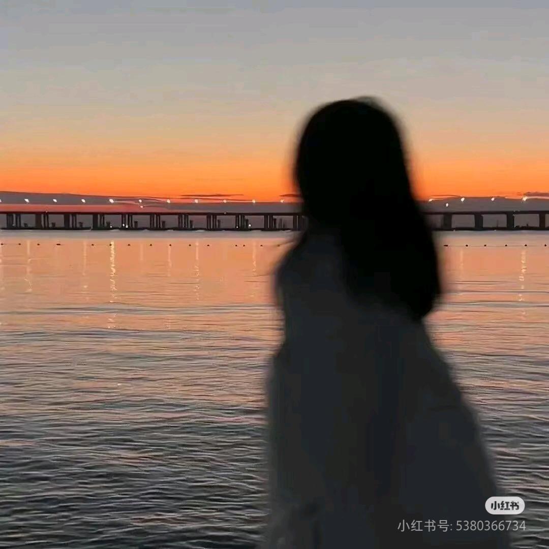 秋初见ᥫᩣ༠°