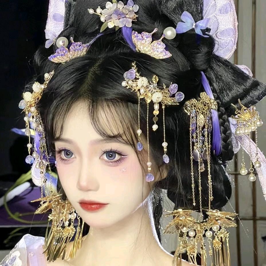 化妆师琳琳