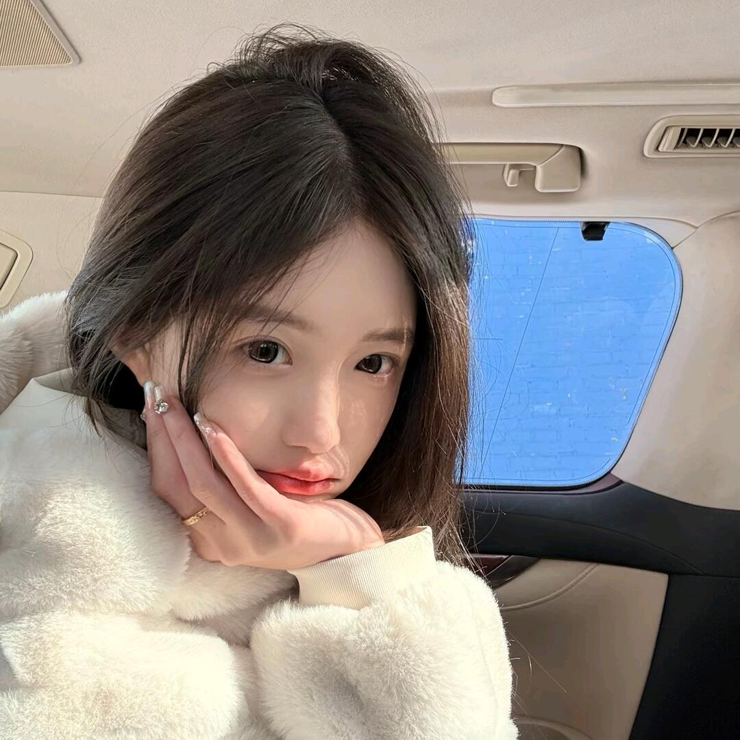 02小美眉